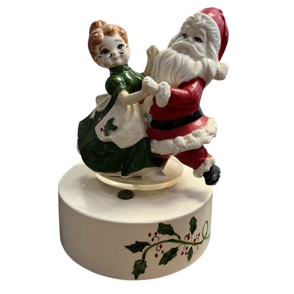 Vintage Sankyo Santa Mrs Claus Dancing Music Box Hand Painted Ceramic Works